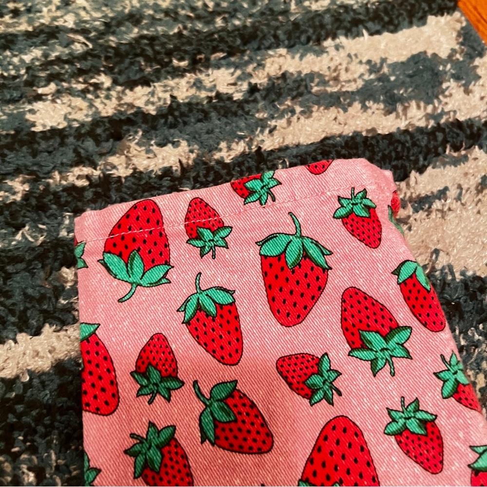 Dolls Kill Sugar Thrillz Pink Strawberry Fields Denim Jeans Whimsical Cute Berry - Picture 5 of 10